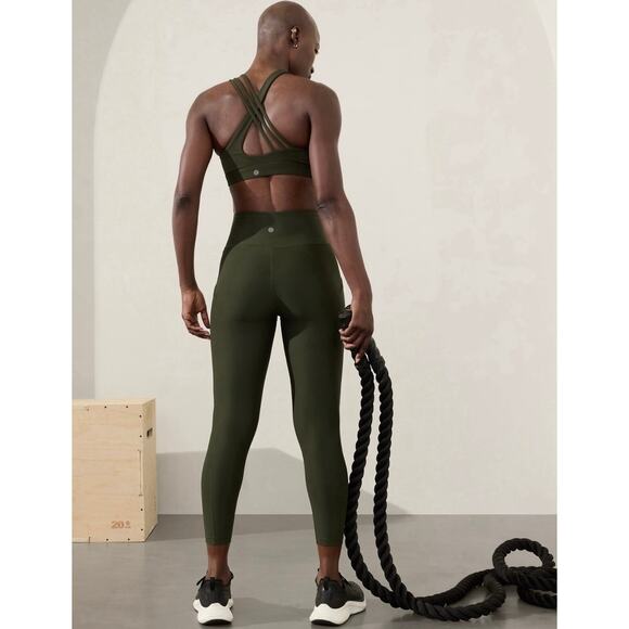 NWT Athleta Interval Stash High Rise 7/8 Leggings Aspen Olive Size Large Pocket - Picture 5 of 16